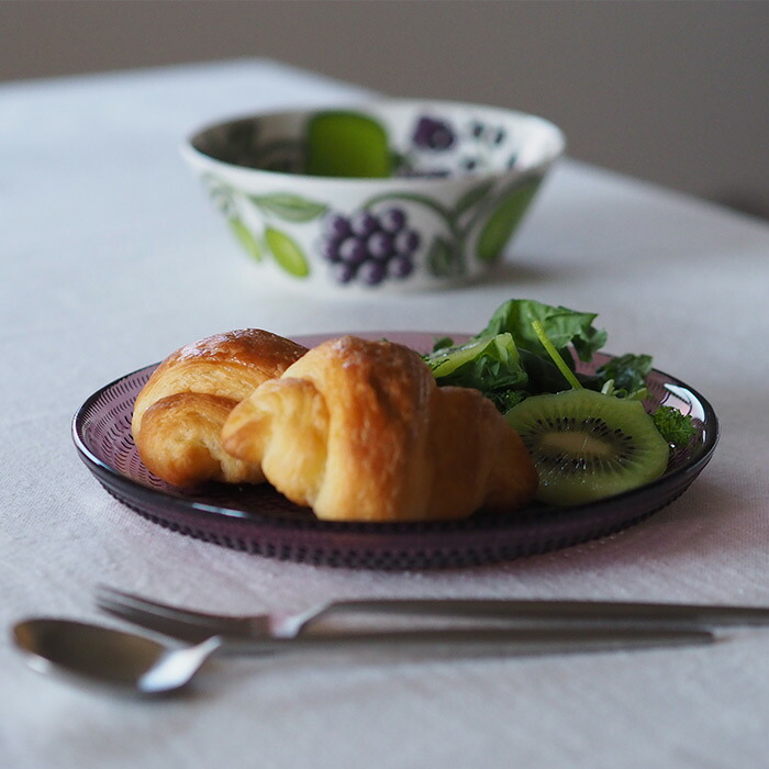 イッタラ　カステヘルミ　プレート　17cm　カルーナ　/　iittala　Kastehelmi