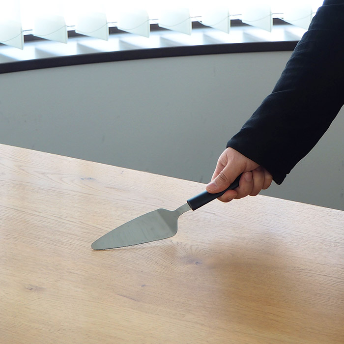 ヨナス　ケーキサーバー　/　Jonas