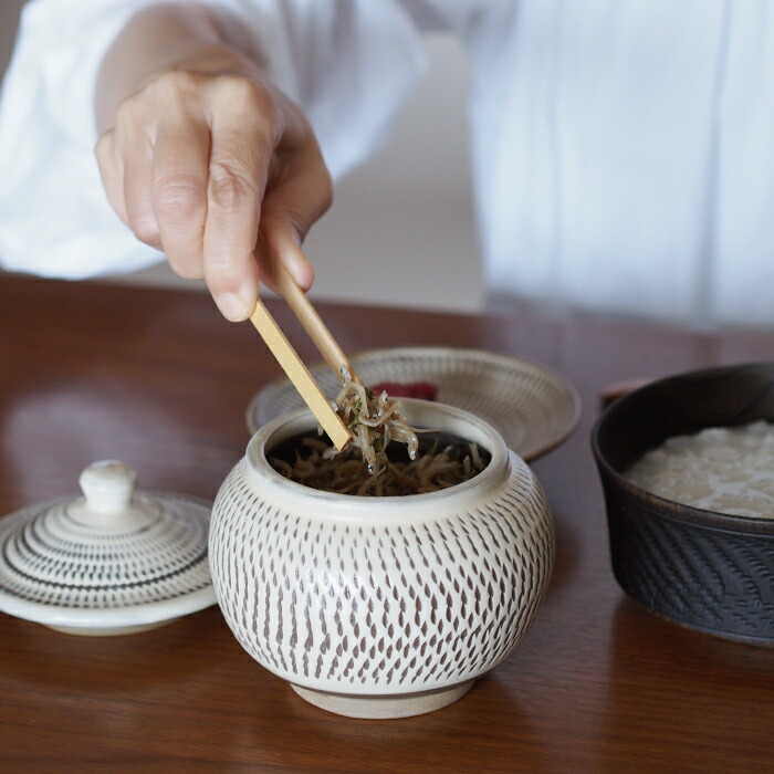 ★小鹿田焼　小袋窯　2合壺　飛びかんな