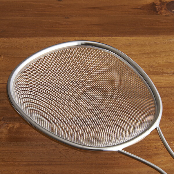 【4月より値上げ】家事問屋　オーバルすくいザル