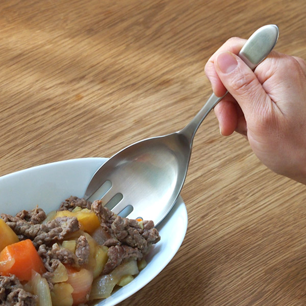 【4月より値上げ】家事問屋　とりわけフォーク　22cm