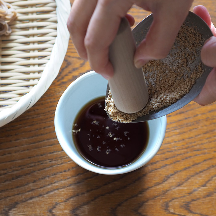 家事問屋　片口ごますり