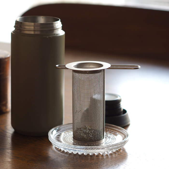 【4月より値上げ】家事問屋　筒型茶こし