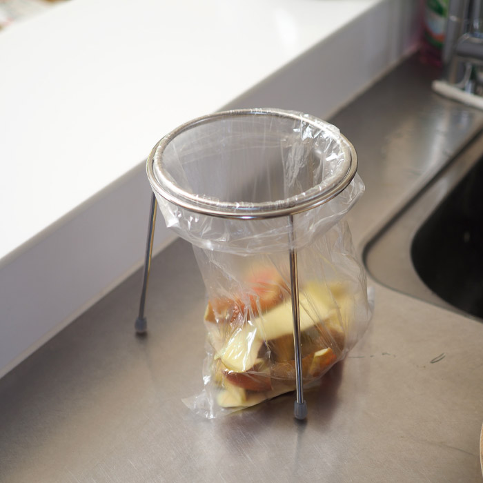 【4月より値上げ】家事問屋　ゴミ袋ホルダー