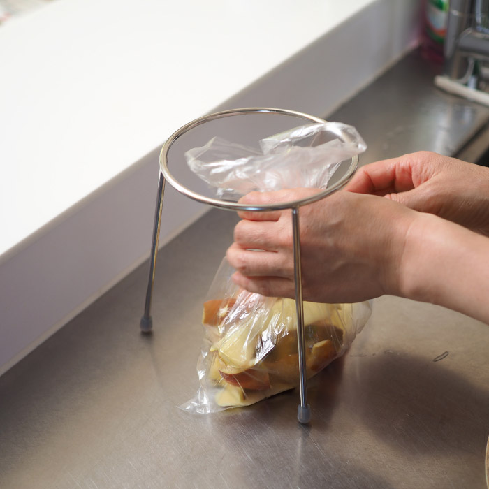 【4月より値上げ】家事問屋　ゴミ袋ホルダー