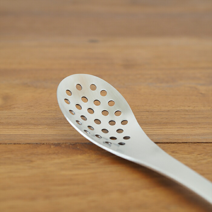 家事問屋　れんげスプーン　穴あき