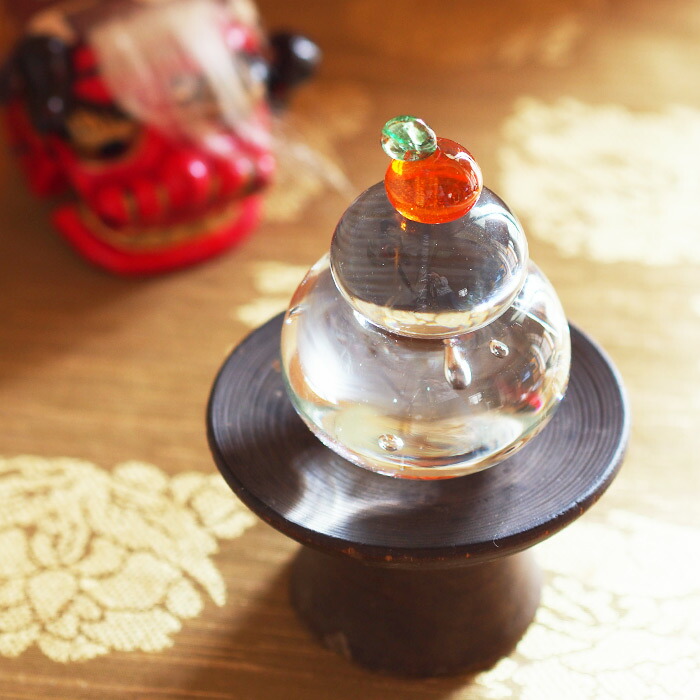 【今季販売終了25/01】古賀雄大　ガラスの鏡餅大