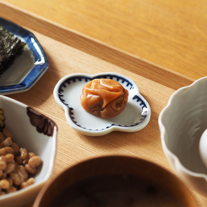 日下華子　色絵　ステッチ　もっこ豆皿