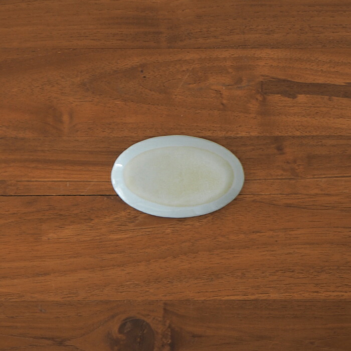 日下華子　色絵　鉄かぎじ　楕円豆皿