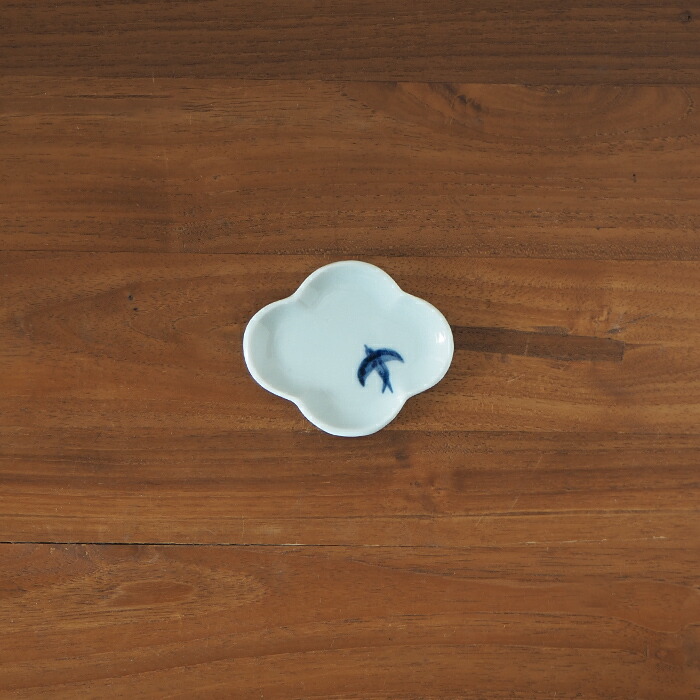 日下華子　色絵　つばめ　もっこ豆皿