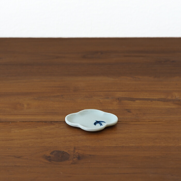 日下華子　色絵　つばめ　もっこ豆皿