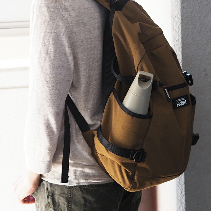 キントー　トレイルタンブラー　580ml　サンドベージュ　/　KINTO