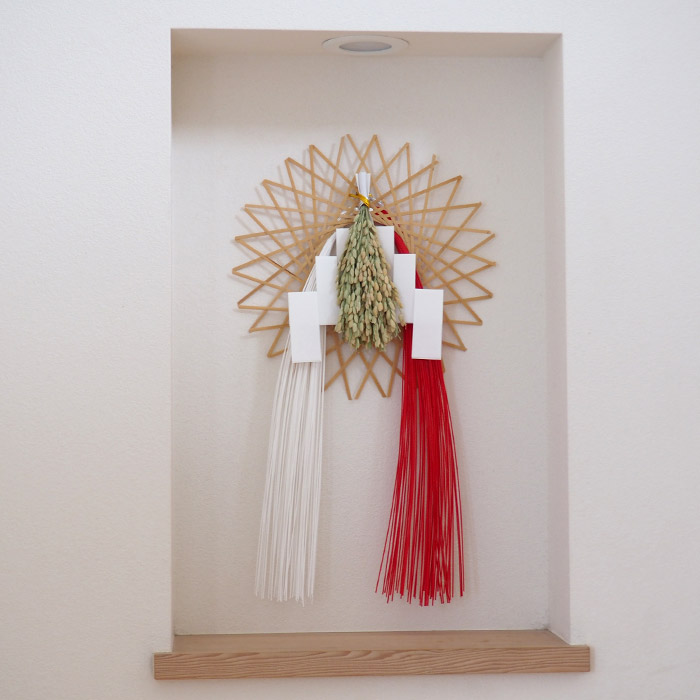 【今季販売終了25/01】公長齋小菅　輪弧水引リースS　ナチュラル