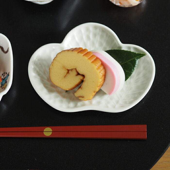 幸楽窯　錦　銀　松葉形　銘々皿