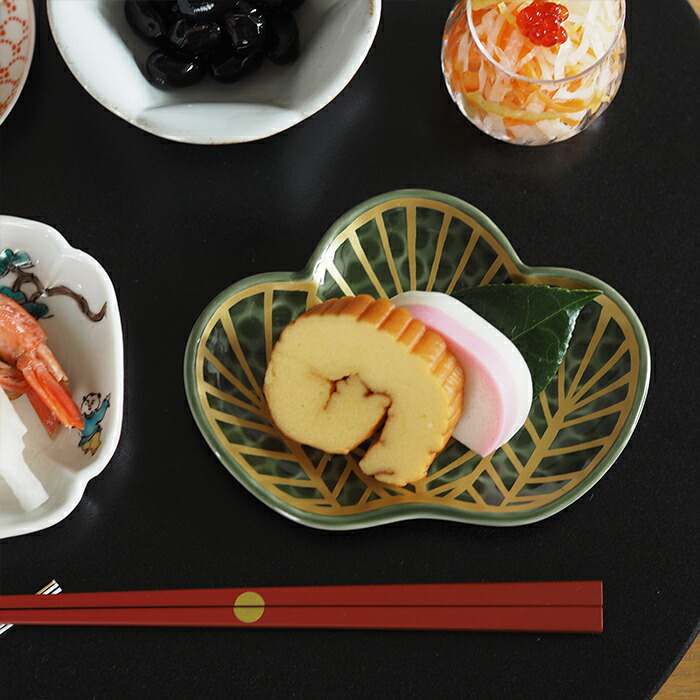 幸楽窯　錦　茶緑金　松葉形　銘々皿