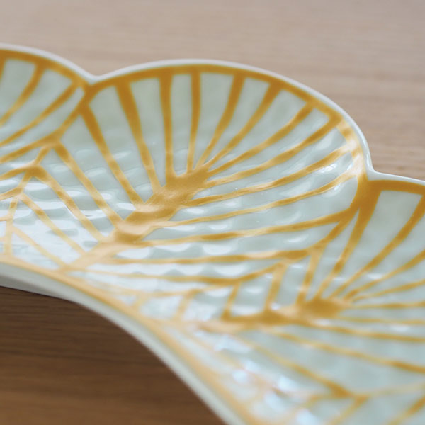 幸楽窯　錦　金　松葉形　前菜皿