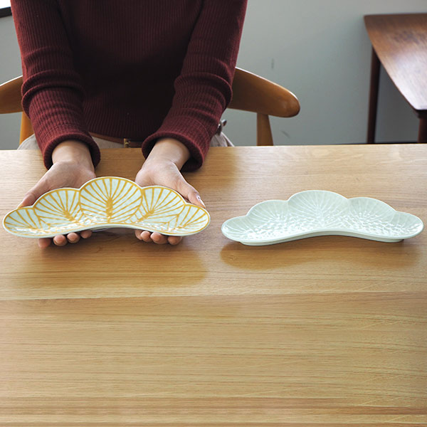 幸楽窯　錦　銀　松葉形　前菜皿