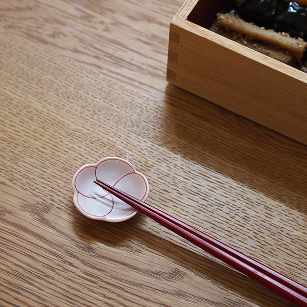 幸楽窯　錦　曙釉　銀彩　捻り梅　箸置