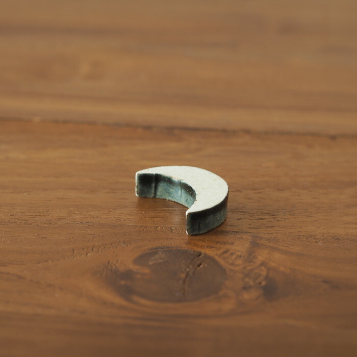 飯高幸作　箸置き　三日月型　織部 　/　 kousha ceramic works