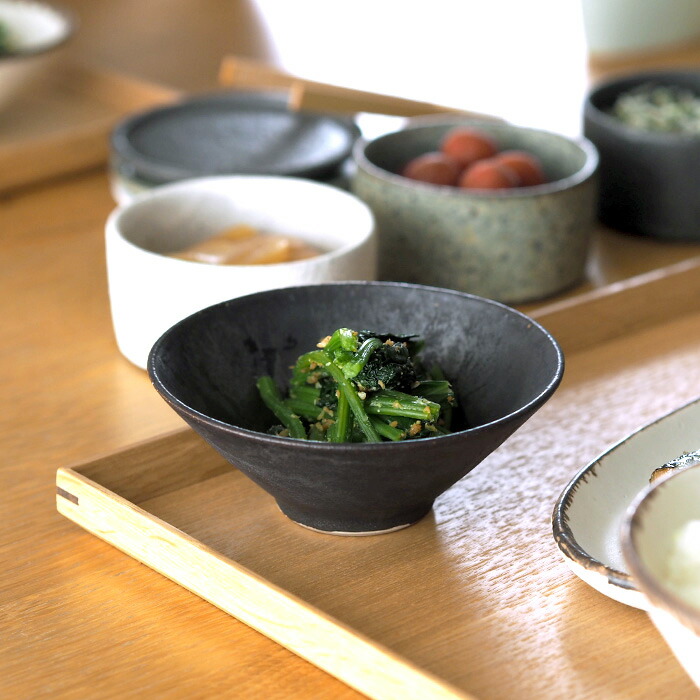飯高幸作　小鉢　刷毛黒 　/　 kousha ceramic works