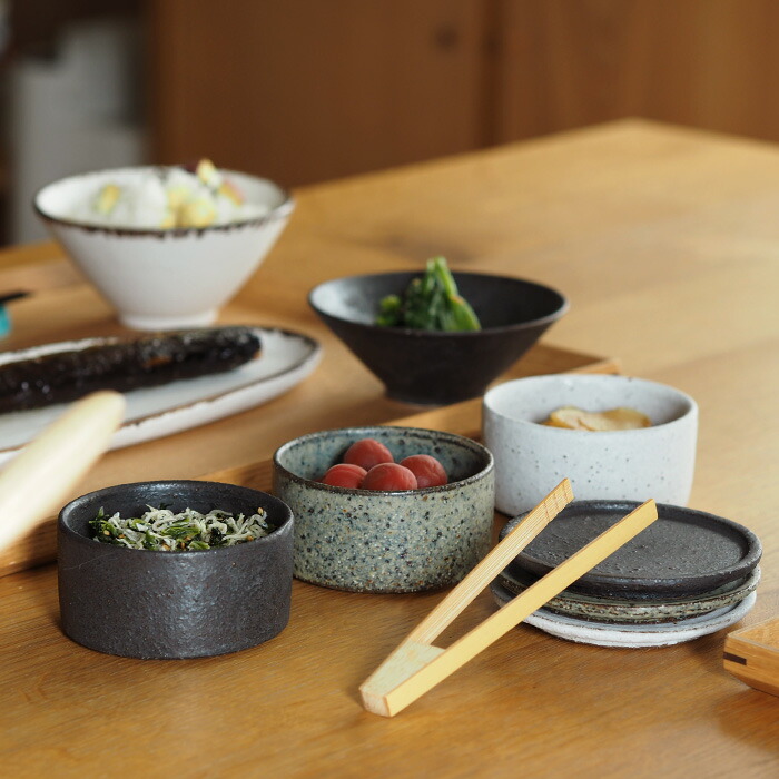 飯高幸作　蓋物　グリーングレー