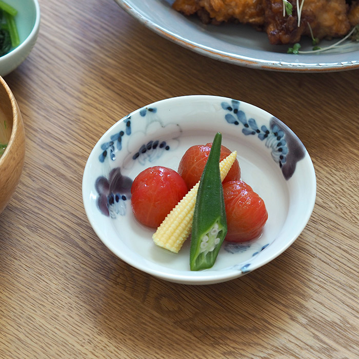 ★堀畑蘭　色絵泰山木　4寸鉢