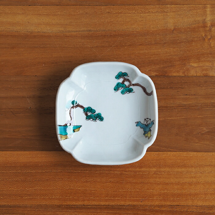 堀畑蘭　隅入豆皿　色絵唐子と松