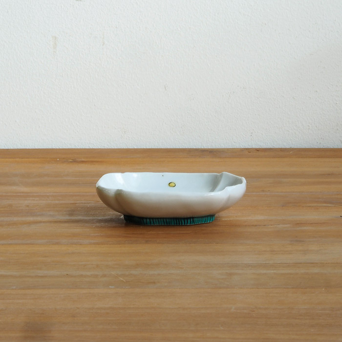 堀畑蘭　隅入豆皿　色絵唐子と赤松