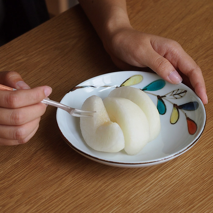 九谷青窯　高祥吾　色絵遊び葉　5寸皿　※