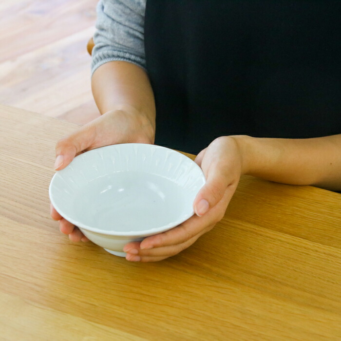 九谷青窯　高原真由美　白磁いっちん雫　4.5寸鉢