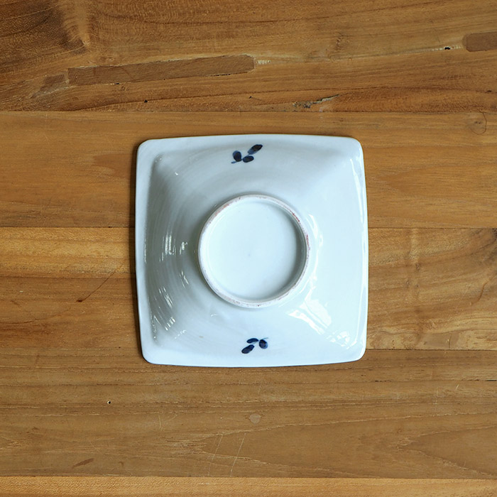 九谷青窯　高原真由美　色絵舞い花　四方皿