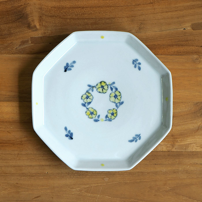 九谷青窯　高原真由美　色絵花冠　八角皿