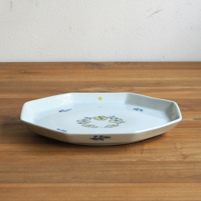 九谷青窯　高原真由美　色絵花冠　八角皿