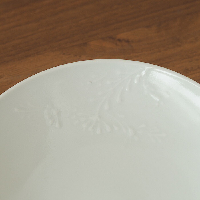 九谷青窯　高原真由美　白磁いっちん草花ちらし　7寸深皿