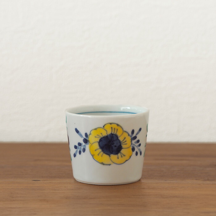 九谷青窯　高原真由美　色絵舞い花　蕎麦猪口