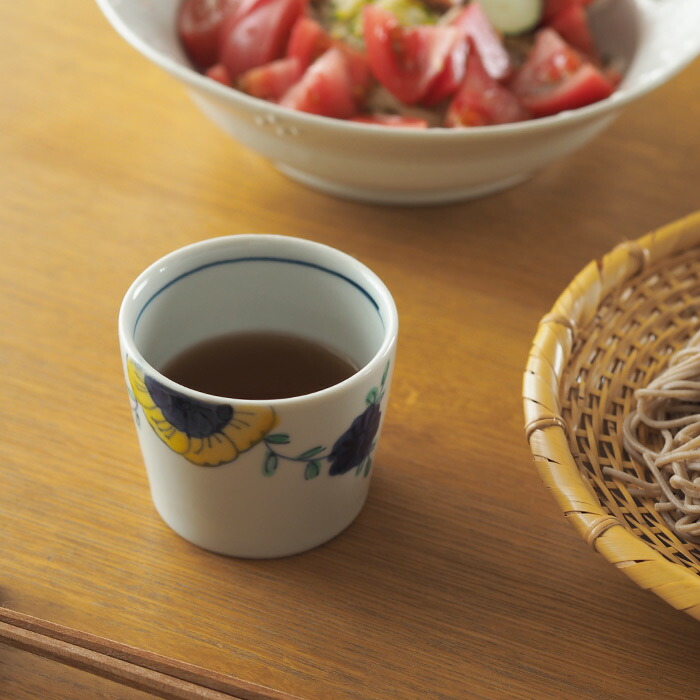 九谷青窯　高原真由美　色絵舞い花　蕎麦猪口