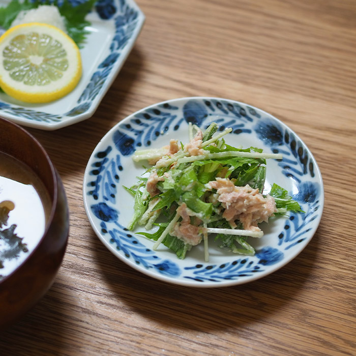 九谷青窯　横井佳乃　羽と鳥　4寸皿