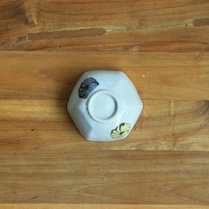 九谷青窯　横井佳乃　色絵八重花　六角小鉢