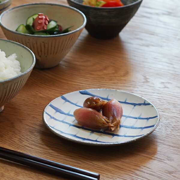 ココチ舎　スリップ　丸皿　4寸