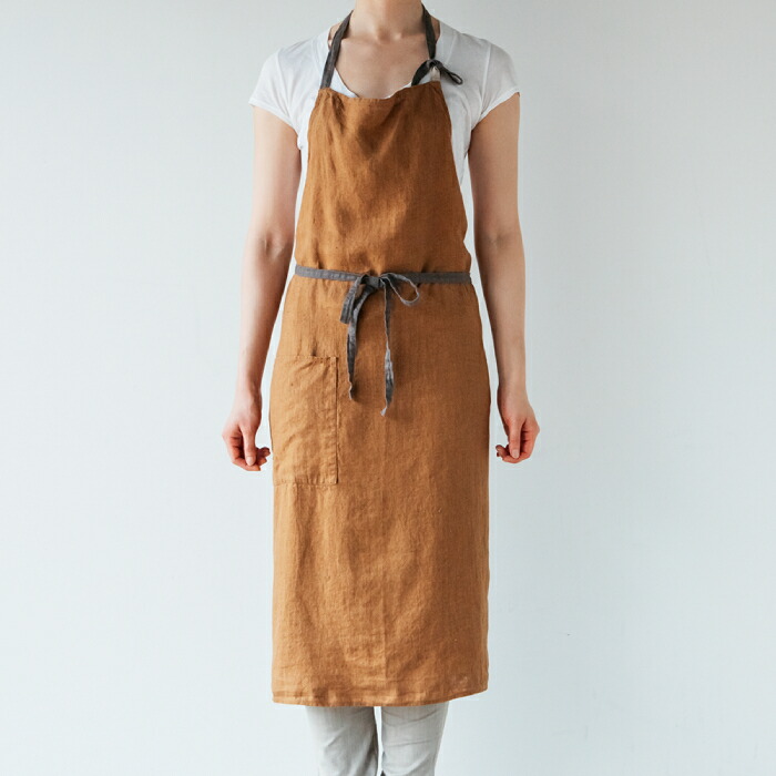 リーノ・エ・リーナ　フルエプロン　マノン　ブラウンオーカー　/　Lino　e　Lina　Manon