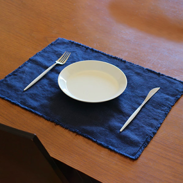 リネンテイルズ　フリンジ　プレイスマット　ネイビー　35×45　/　LINEN　TALES