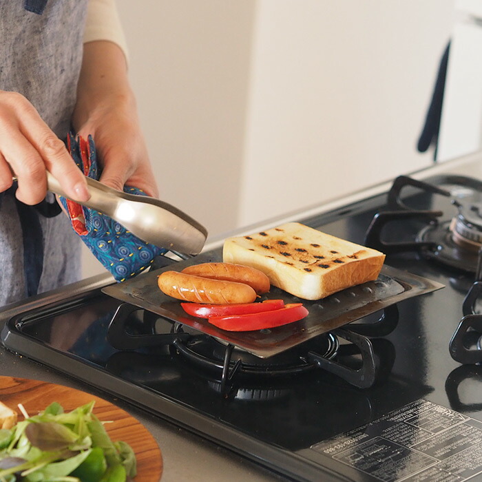 鉄のトーストパン　Ｌ　/　メタルアートファクトリー