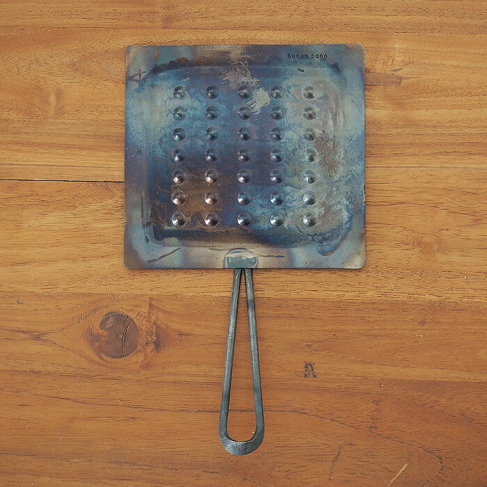 鉄のトーストパン　Ｍ　/　メタルアートファクトリー