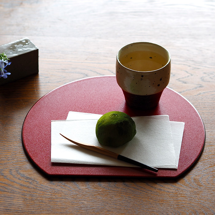 ■【プロキッチンオリジナル】【2枚セット】半月盆S　両面　黒×赤　/　PROKITCHEN