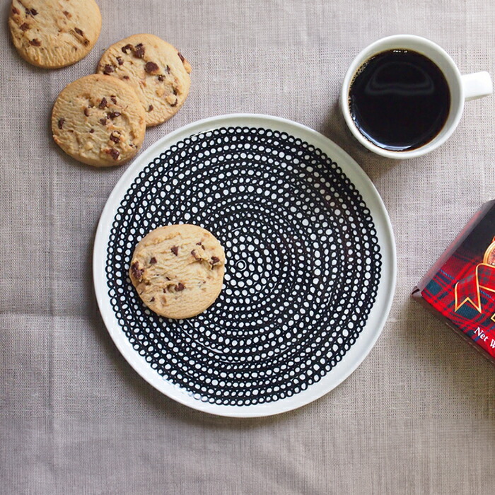 マリメッコ　プレート　20cm　シイルトラプータルハ　チャコールグレー　/　marimekko　Siirtolapuutarha