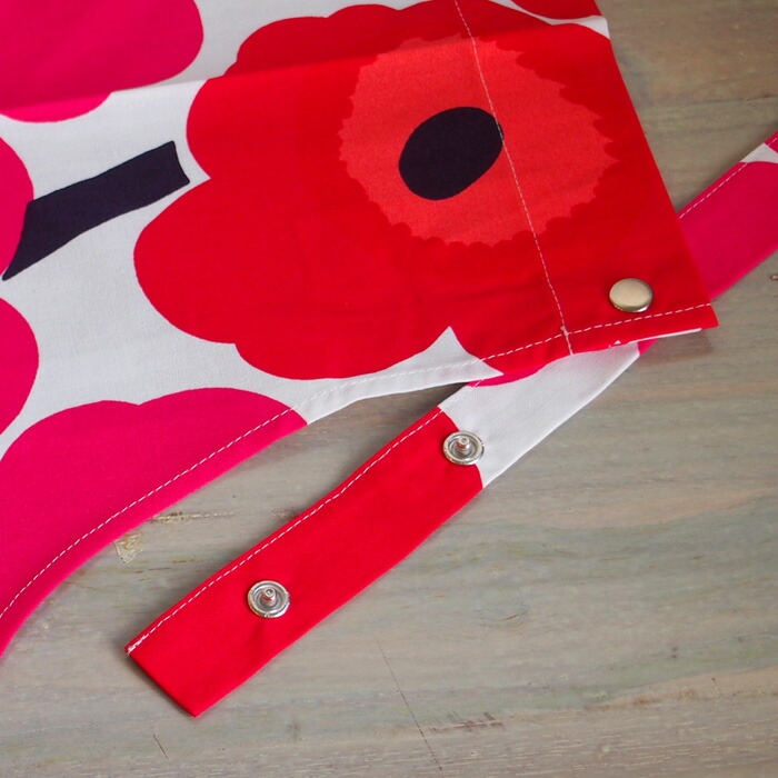 マリメッコ　エプロン　ピエニ・ウニッコ　レッド　/　marimekko　Pieni-Unikko　※