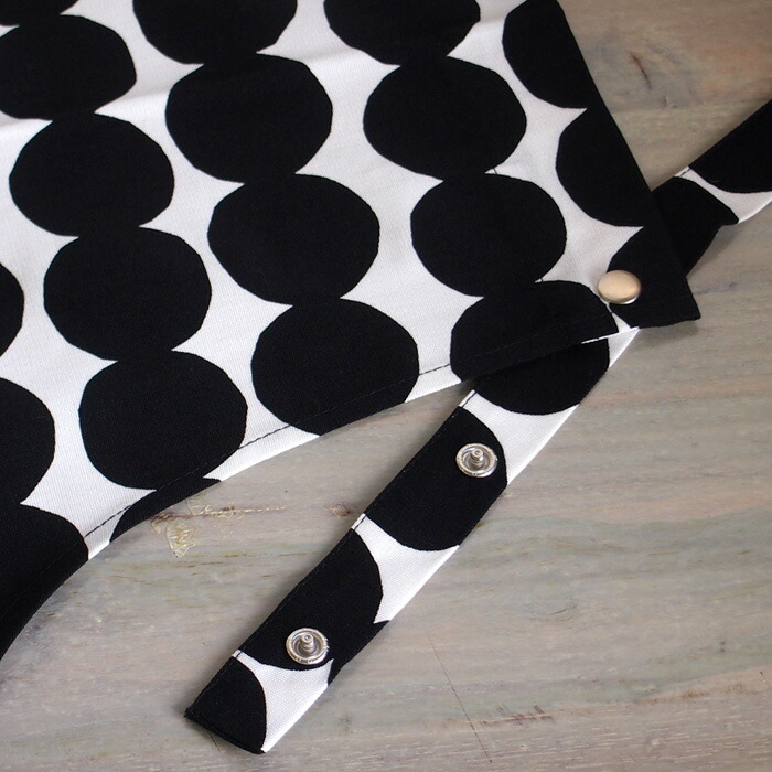 マリメッコ　エプロン　ラシィマット　ブラック　/　marimekko　Rasymatto　※