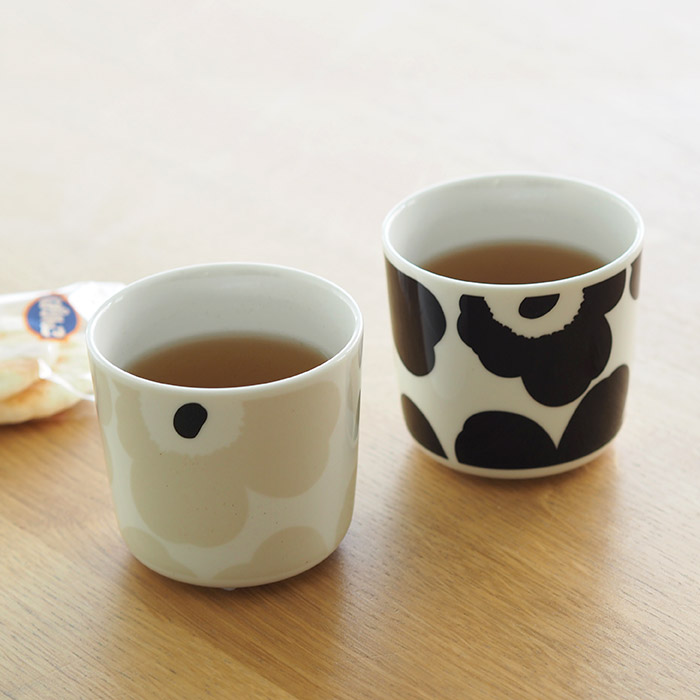 マリメッコ　コーヒーカップ　200ml　取っ手なし　ウニッコ　ブラック×ホワイト　/　marimekko　Unikko