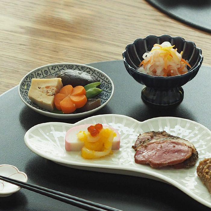 丸直製陶所　染付小皿　花格子　青