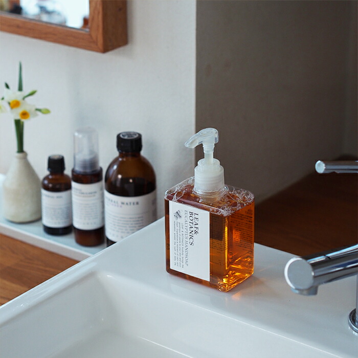 リーフ&ボタニクス　ハンドソープ　ユーカリ　250mL　/　LEAF＆BOTANICS